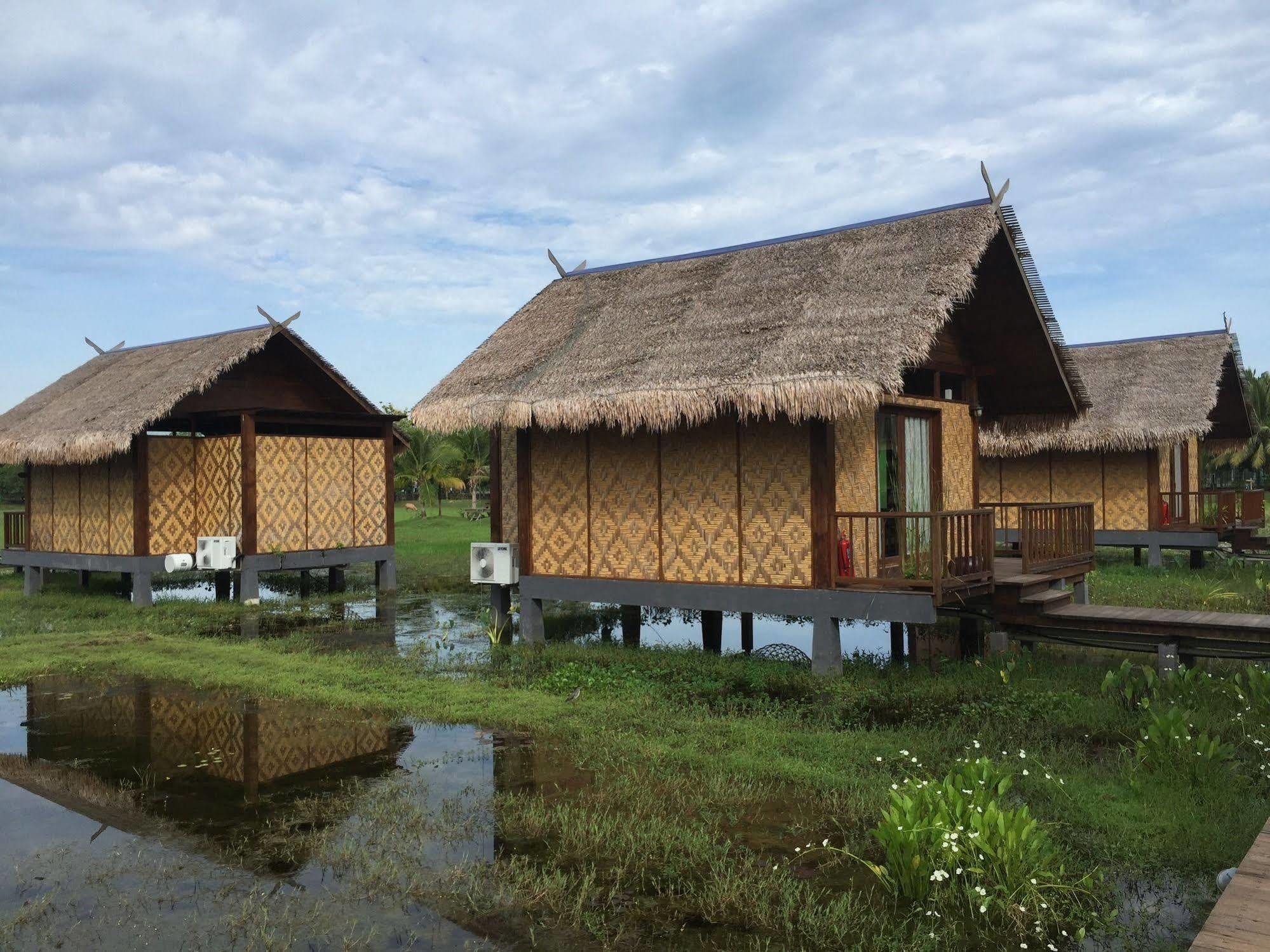 The Gemalai Village Pantai Cenang  Exterior photo